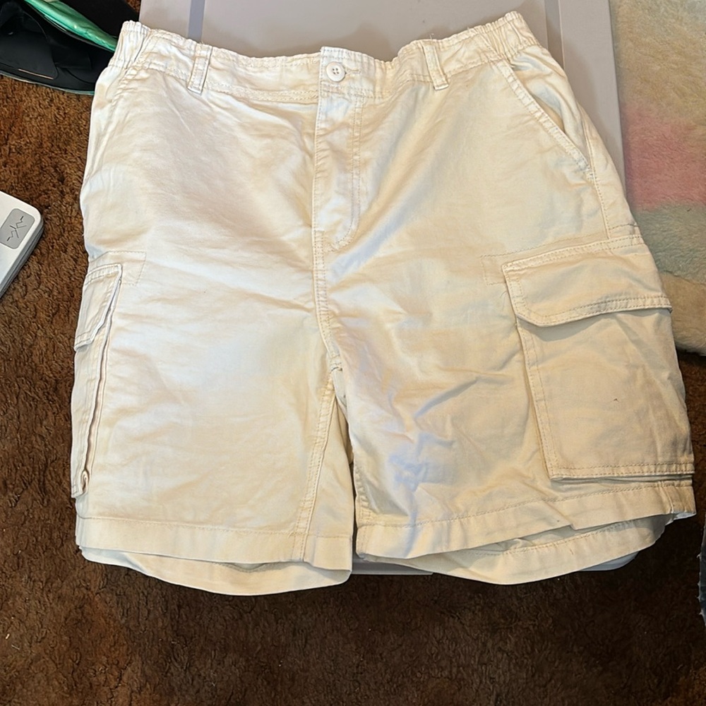 Primark size 10 cream shorts with cargo pockets